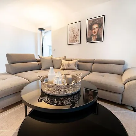New Schoene Im Zentrum Von Apartment *