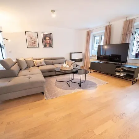 New Schoene Im Zentrum Von Appartement